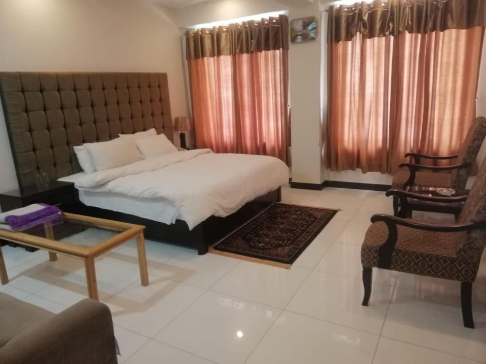 Cloud Way Hotel นารัน ภายนอก รูปภาพ