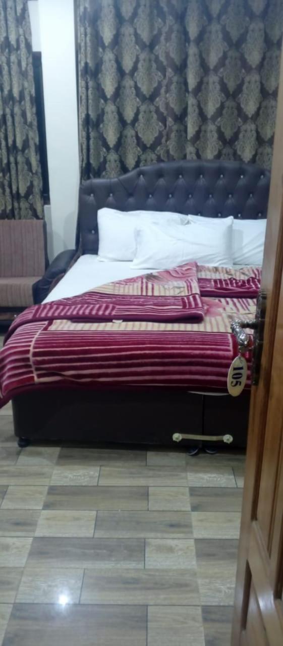Cloud Way Hotel นารัน ภายนอก รูปภาพ